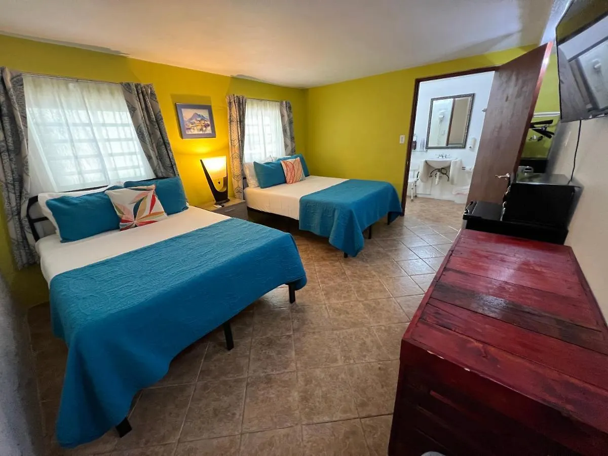 The Vieques Guesthouse Эсперанса